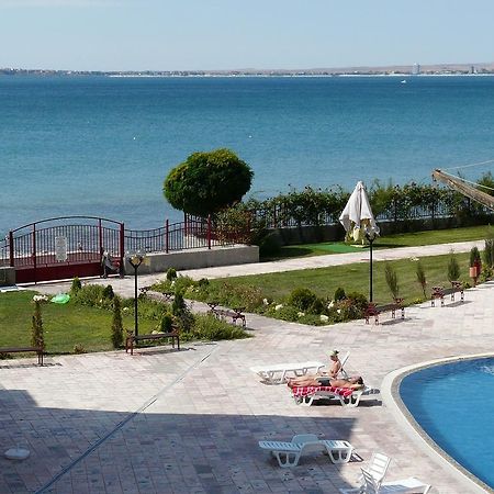 Private Apartments In Privilige Fort Beach Elenite Kültér fotó