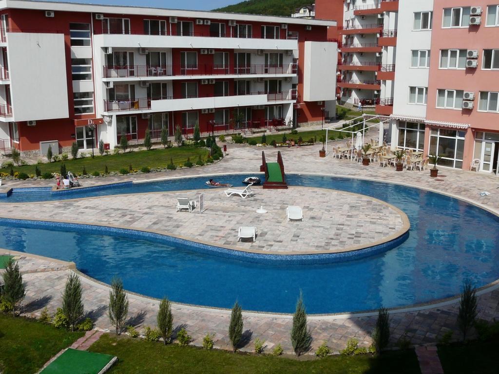 Private Apartments In Privilige Fort Beach Elenite Kültér fotó